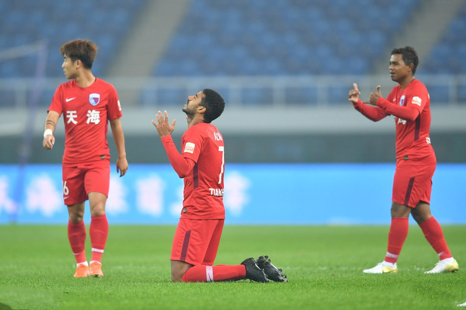 包含天海客场一球小胜河北，摆脱保级困境的词条