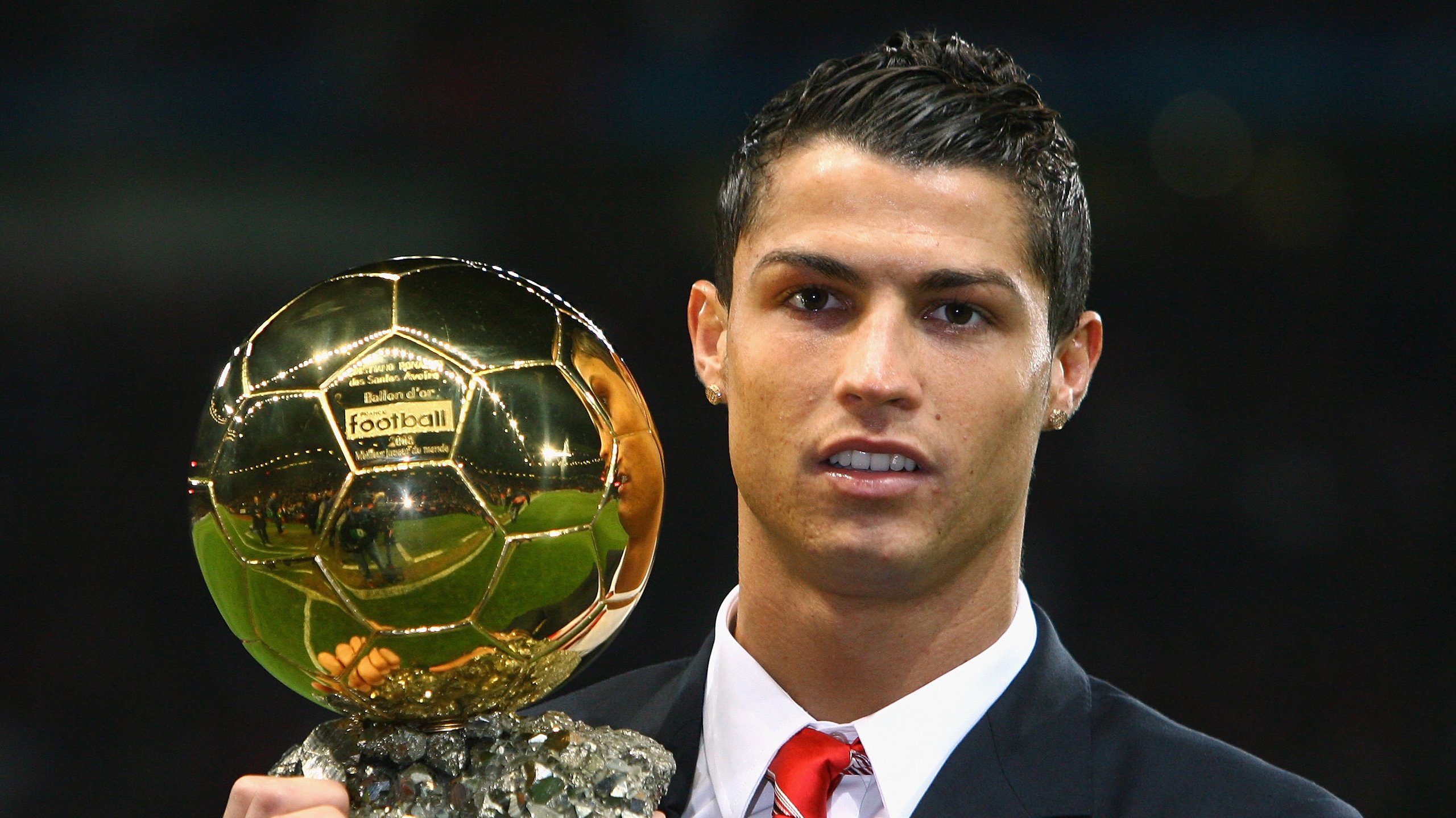 赛道新纪元，雷诺车队轻取红牛，周冠宇扛起全队改写F1格局