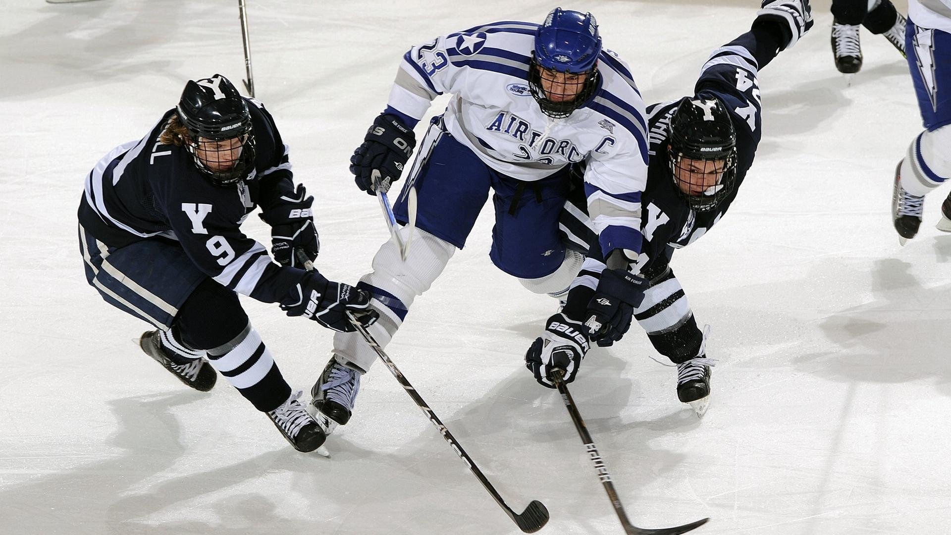 公牛险胜火箭，字母哥统治全场，当东部铁血遇上西部狂飙
